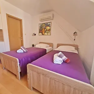  Apartment Center Croatia