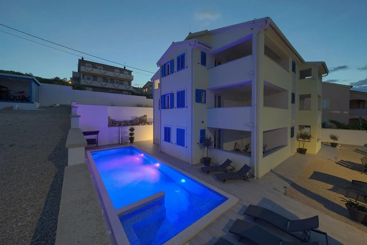 Apartments Mali Nono Salatic