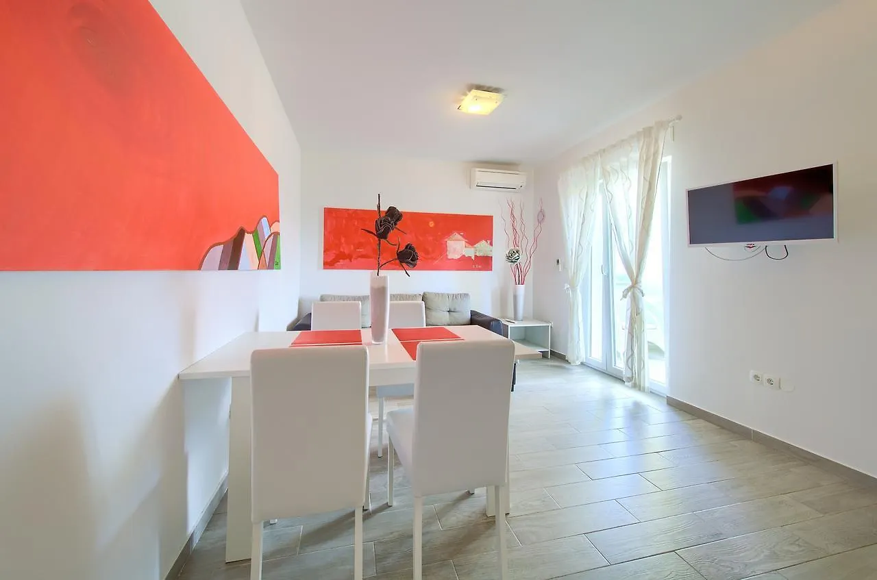 Apartments Mali Nono Salatic Croatia